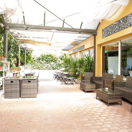 Scheppers Hotel Roma Esterno foto