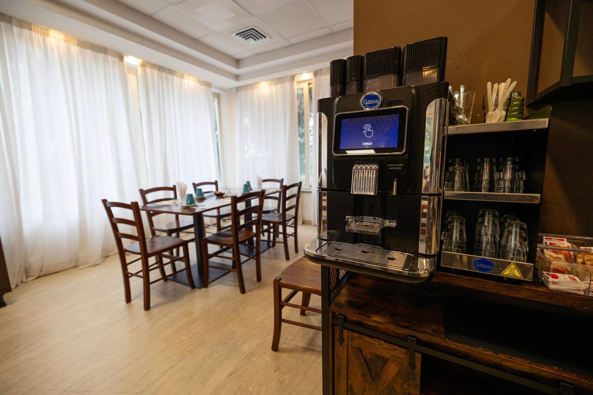 Scheppers Hotel Roma Esterno foto